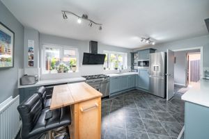 Kitchen- click for photo gallery